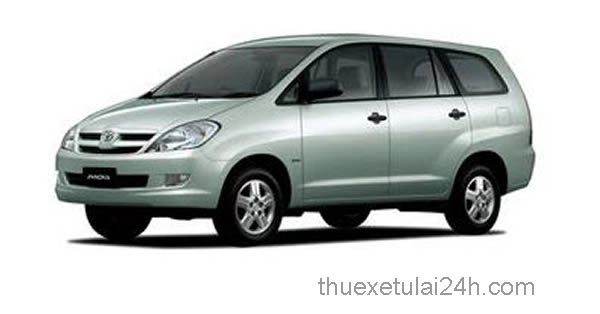 Cho-thue-xe-tu-lai-Toyota-Innova-Standard-2TR-FE-2-7-MT-2011-1