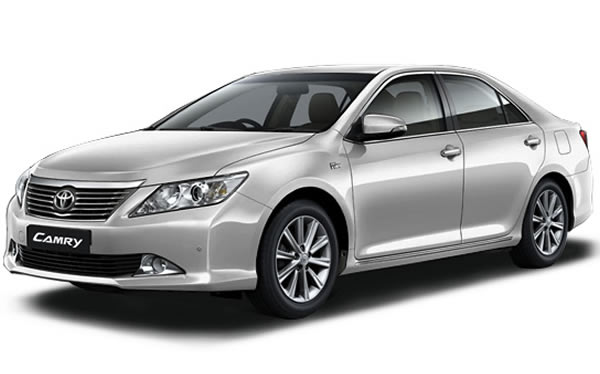 thue-xe-co-lai-toyota-camry-2012