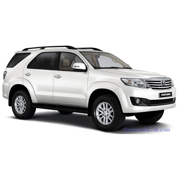 Thue-xe-co-lai-toyota-fortuner